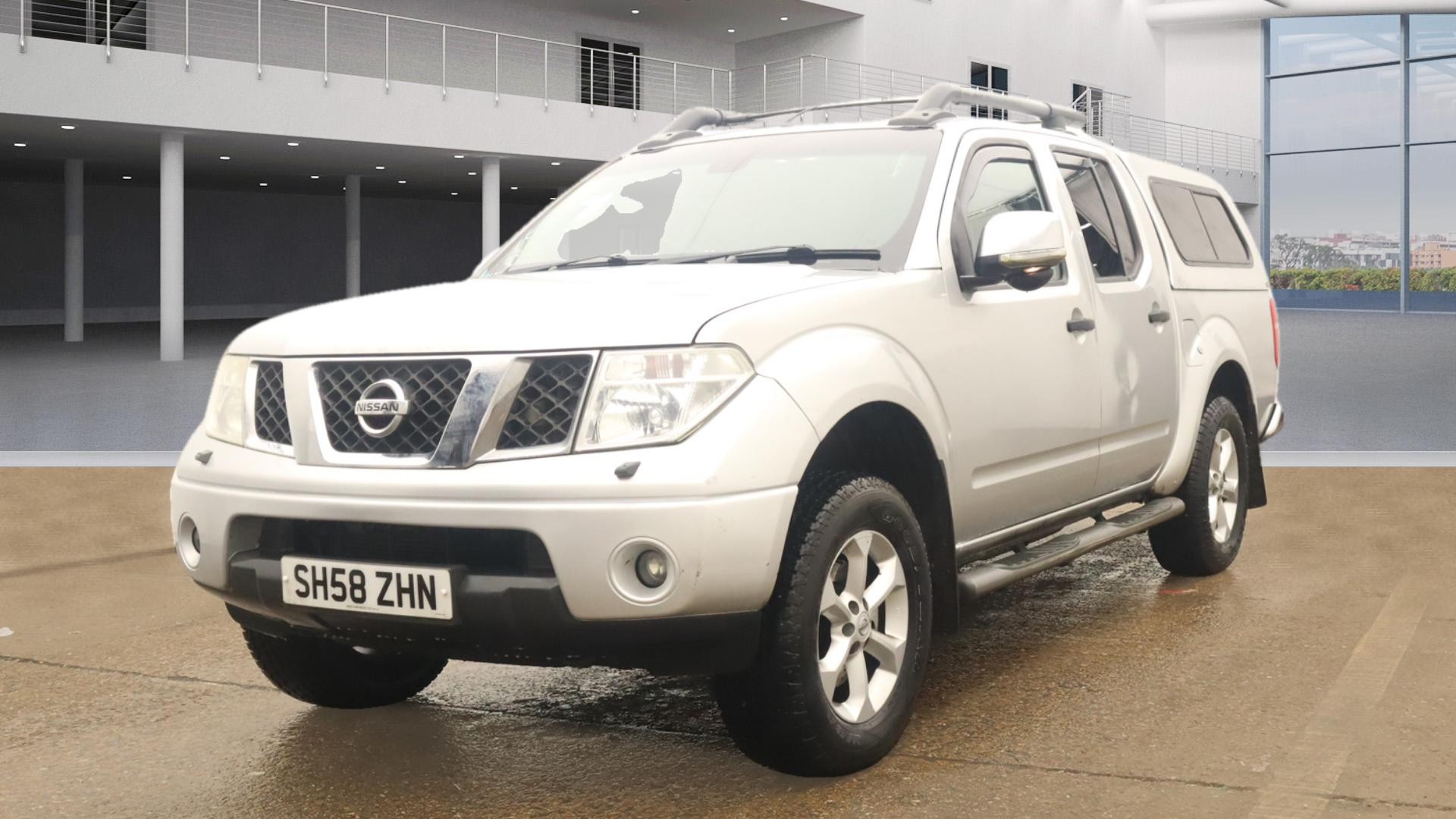 NISSAN Navara